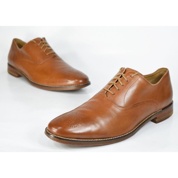 Cole Haan Other - Cole Haan Cambridge Brown Medallion Toe Oxfords